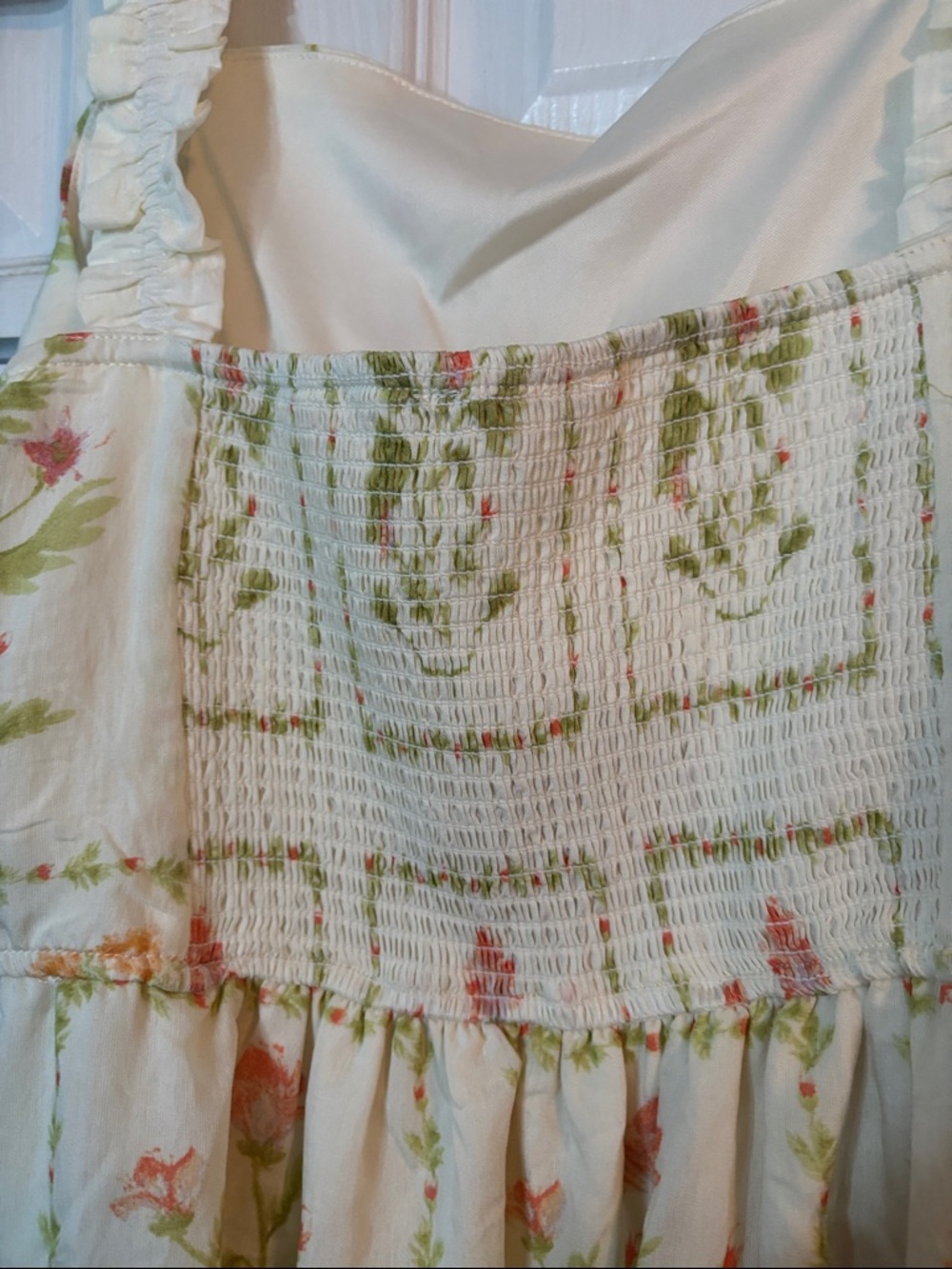 Blu Pepper Floral Square Panel Maxi Dress in Cream and Green Size Large - Picture 4 of 7